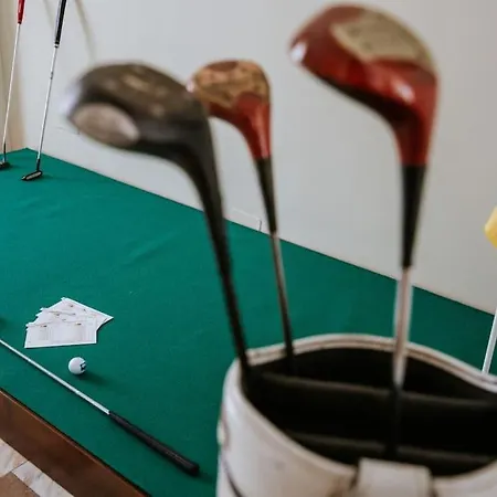 Golf House 2